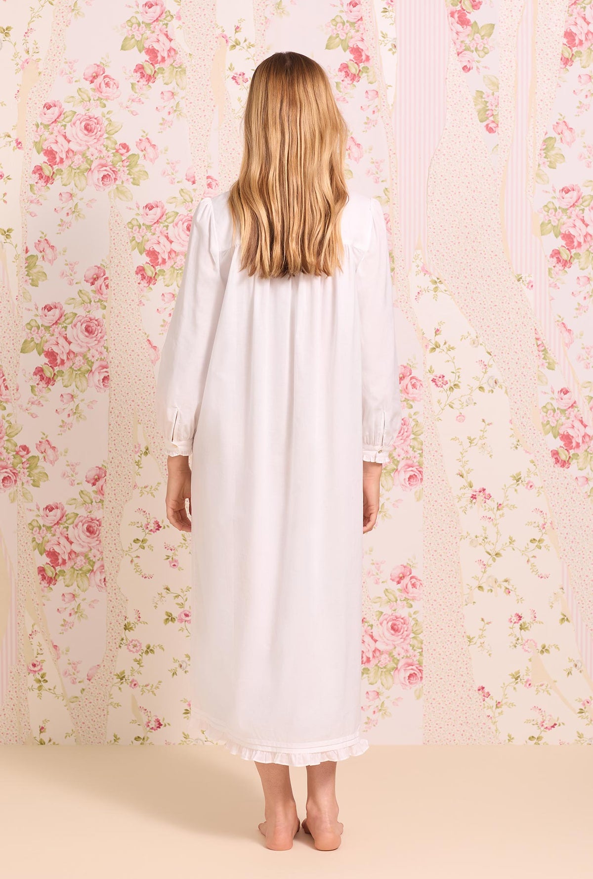 White Lily Long Sleeve Cotton Nightgown