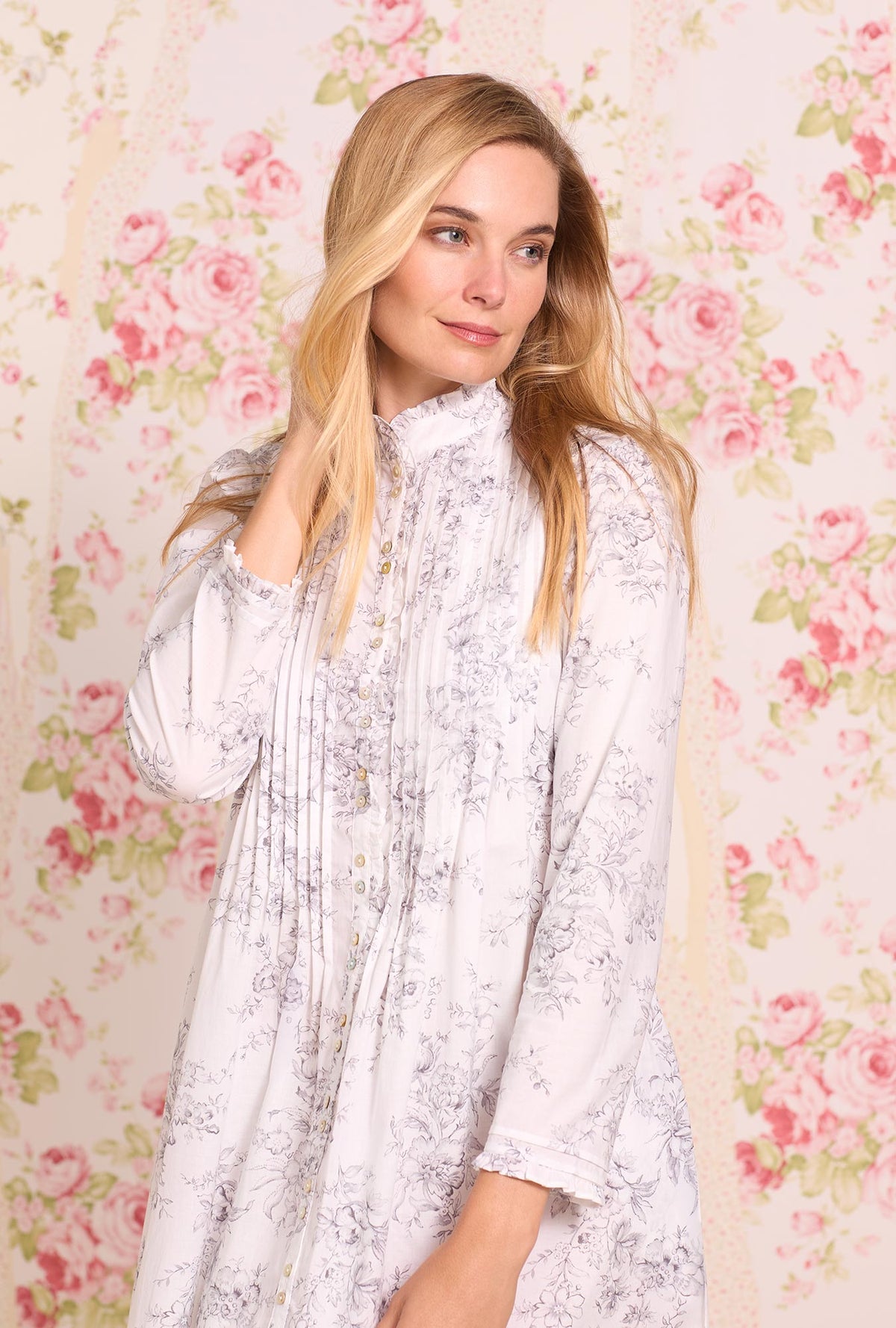 Grey Toile Button Front Highneck Robe