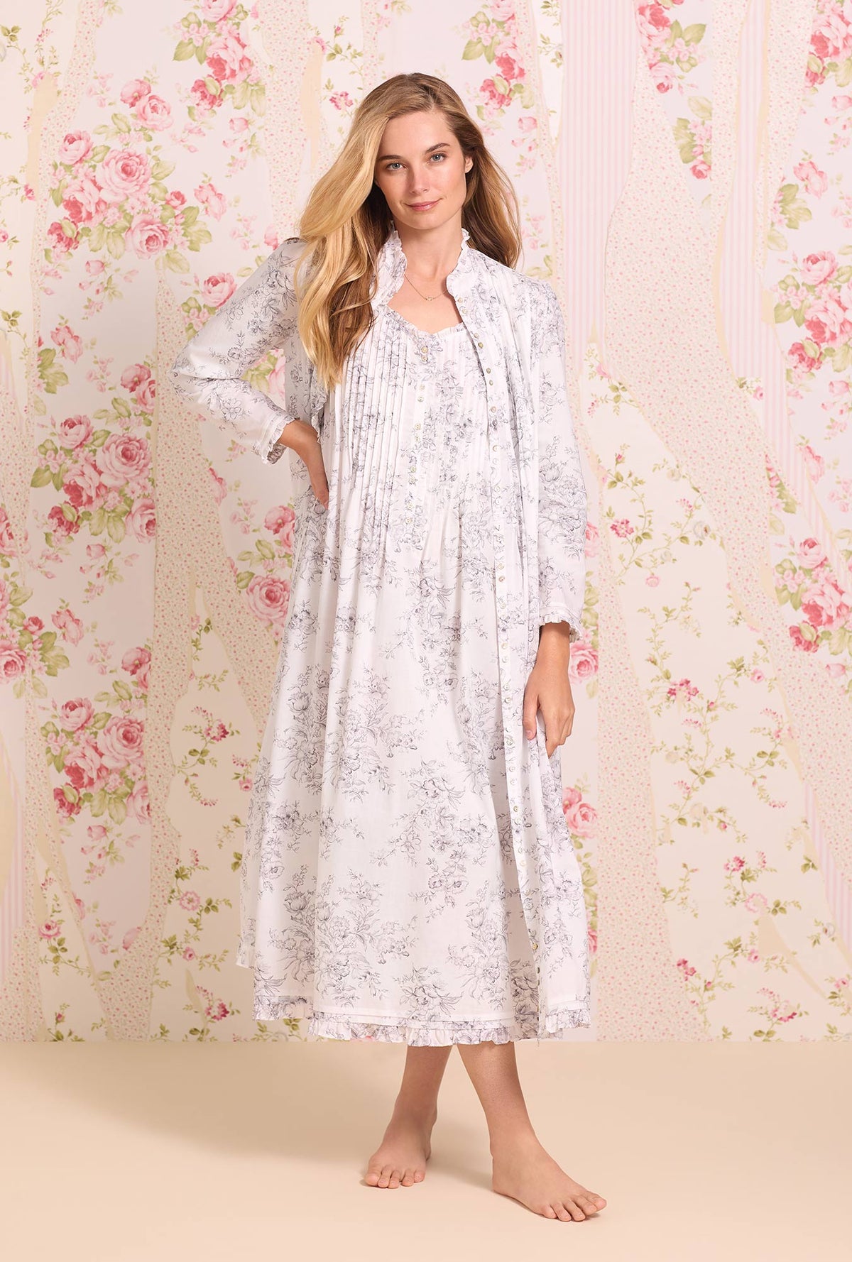 Grey Toile Button Front Highneck Robe