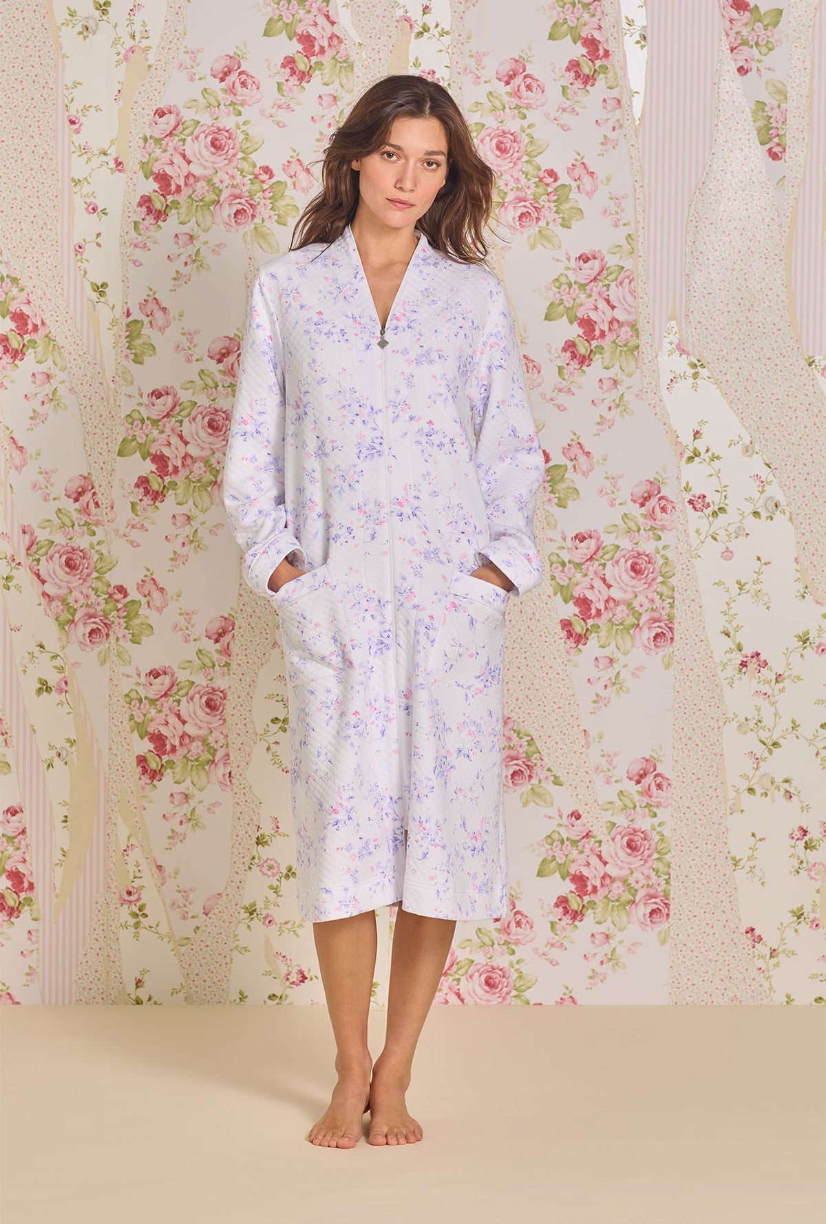 Petite Floral Diamond Quilt Zip Robe