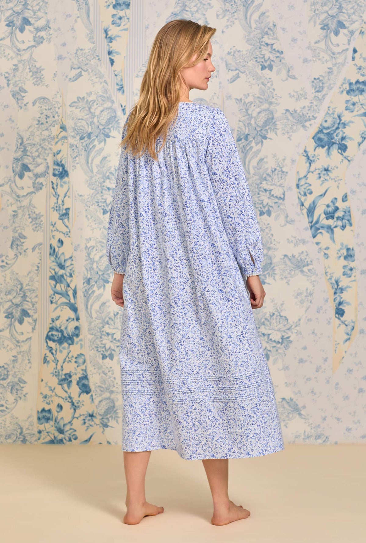 Heritage Cotton Flannel Forget Me Not Floral Long Nightgown